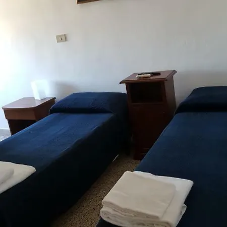 Hotel Ardenza Self Check-in Livorno