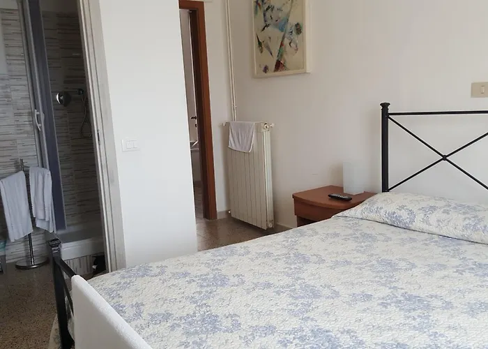 Ardenza Self Check-in Hotel